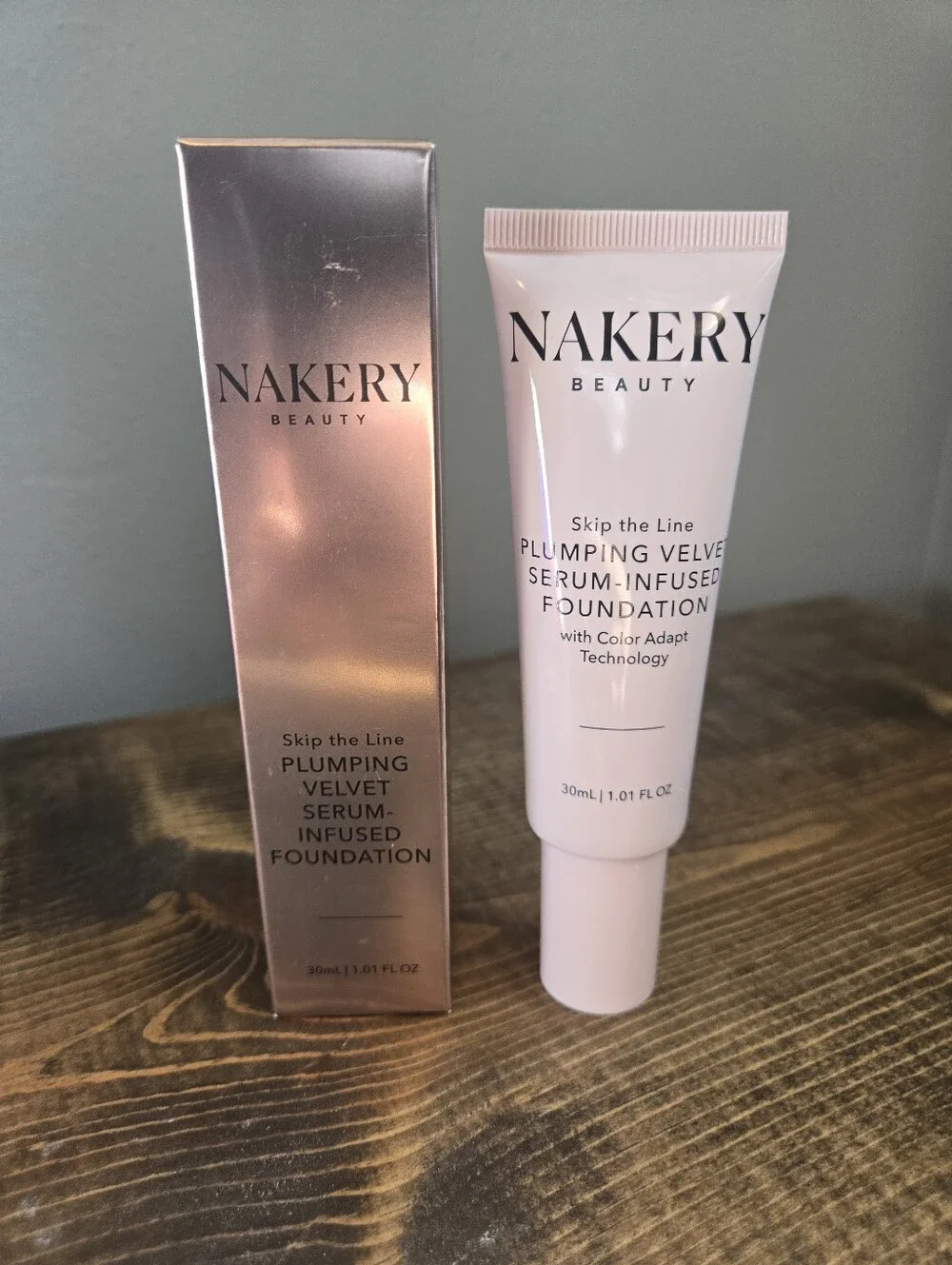 Nakery Plumping Velvet Serum-Infused Foundation - Medium